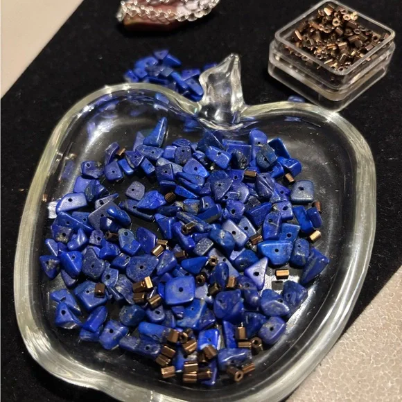 Waves meets Rock Handmade sodalite and red jasper beaded necklace - Picture 7 of 8